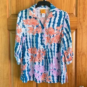 Women’s size petite medium Ruby Rd gently used floral top with 3/4 length sleeve